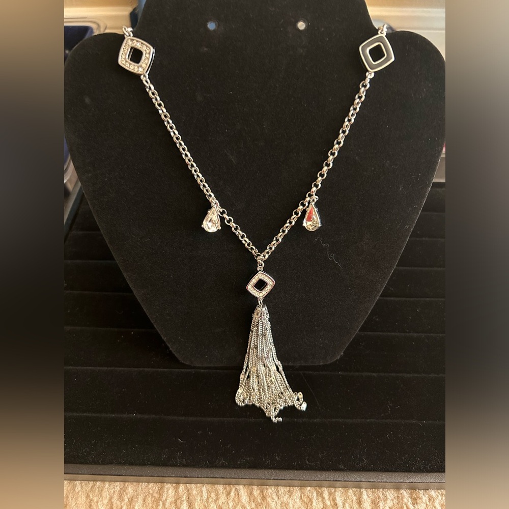 White House Black Market Necklace